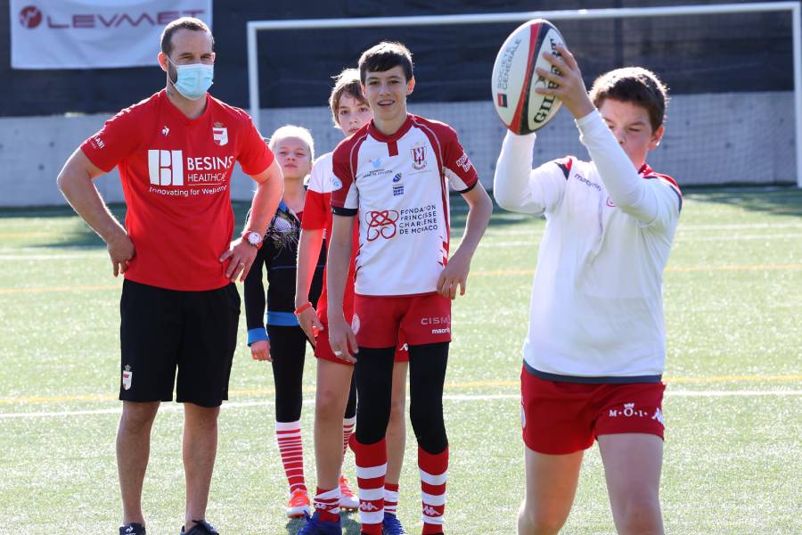 Rencontre entre Fréderic Michalak et les jeunes joueurs de Rugby de l’A.S. Monaco Rugby SPORTEL Awards 2020